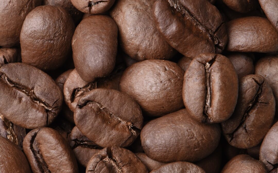 Wat betekent chocolade smaak in koffie